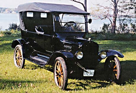 1924 Ford Model T  tourer