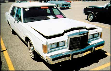 1989 Lincoln Town Car  sedan