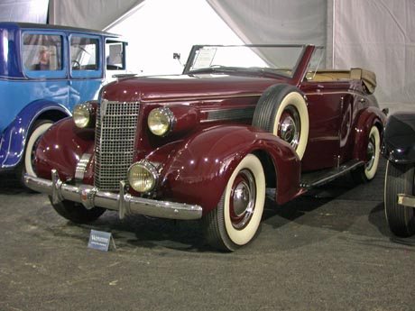 1937 Oldsmobile Series L37  convertible sedan