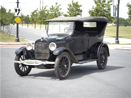 1922 Dodge Five Passenger Touring 