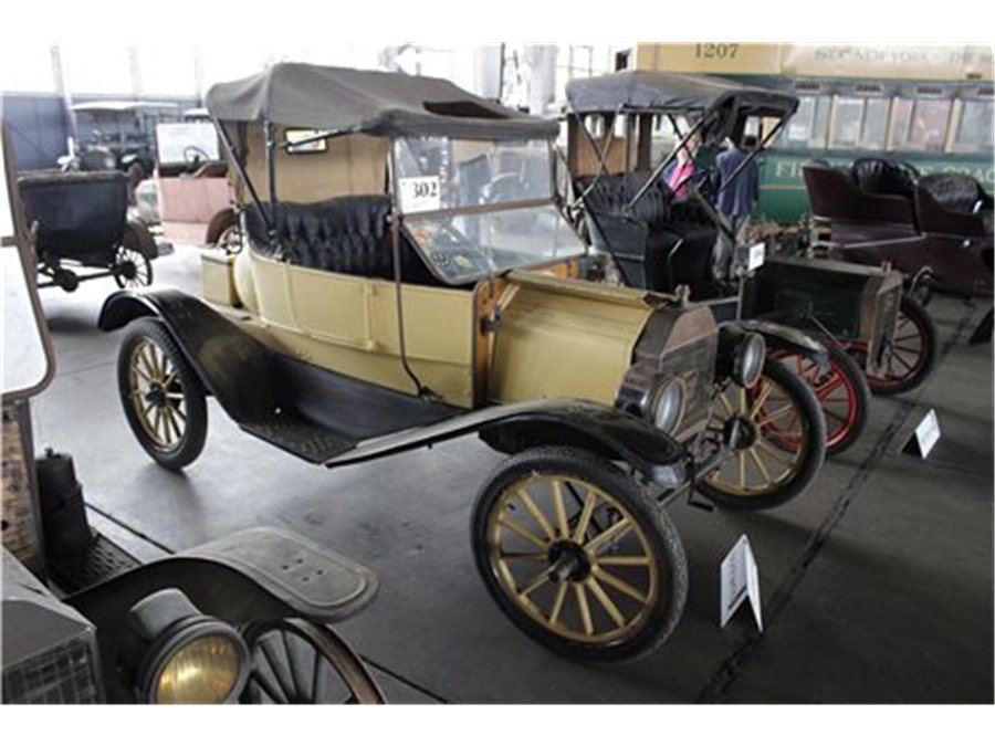 1911 Ford Model T  torpedo runabout