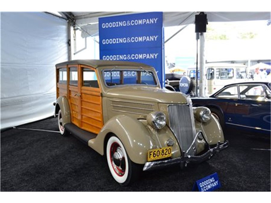 1936 Ford Deluxe Woodie wagon