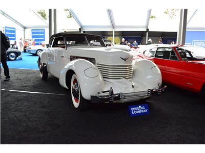 1937 Cord 812 SC phaeton