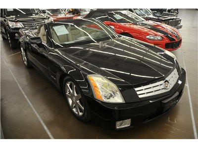 2004 Cadillac XLR convertible