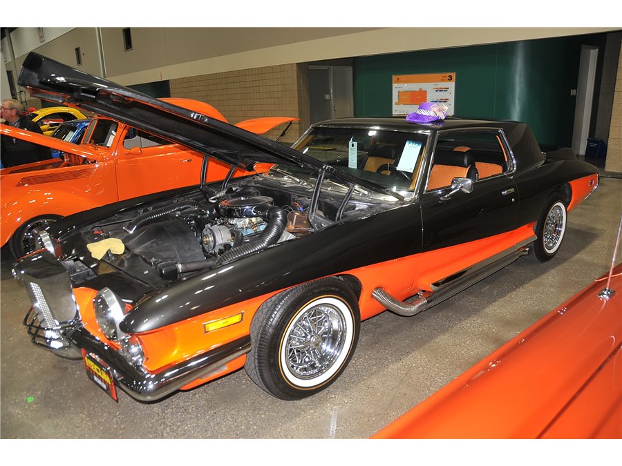 1972 Stutz Blackhawk coupe