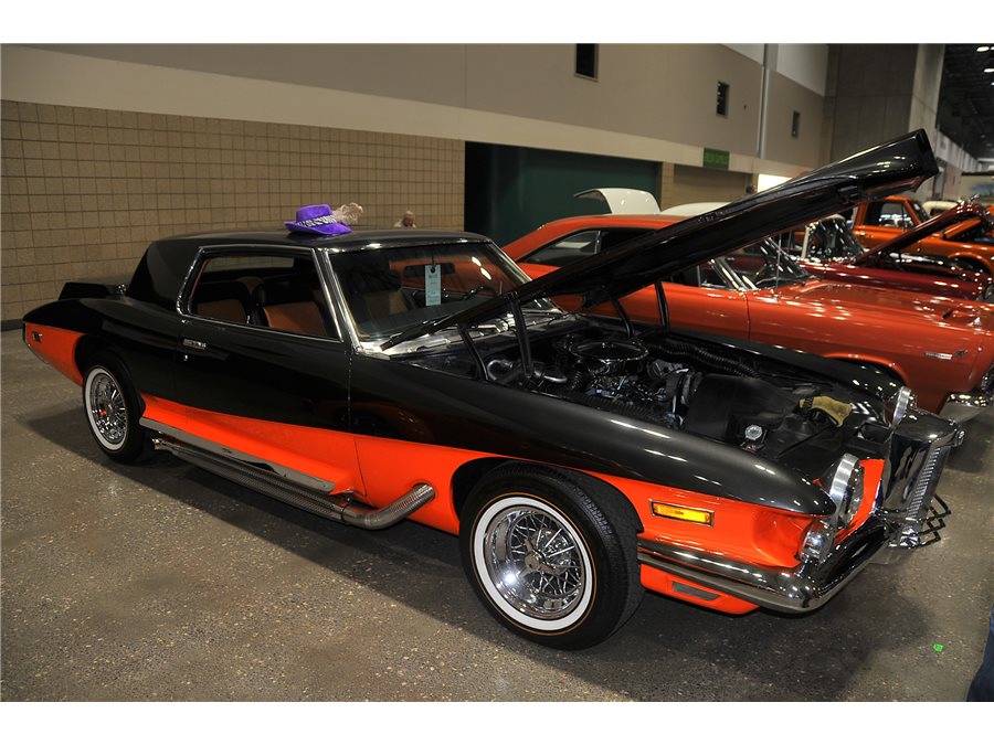 1972 Stutz Blackhawk coupe