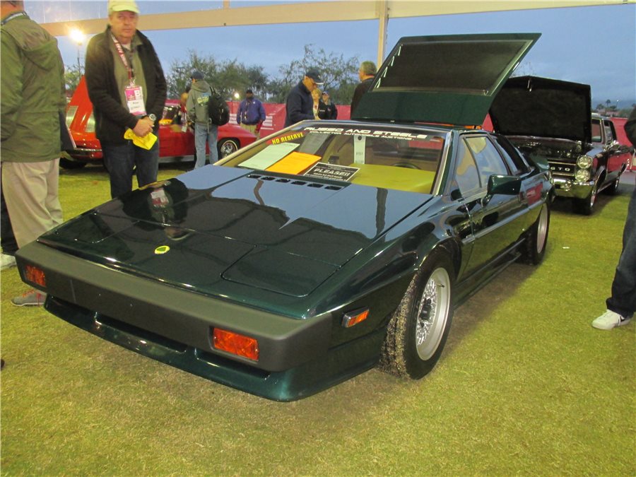 1985 Lotus Esprit  Turbo coupe
