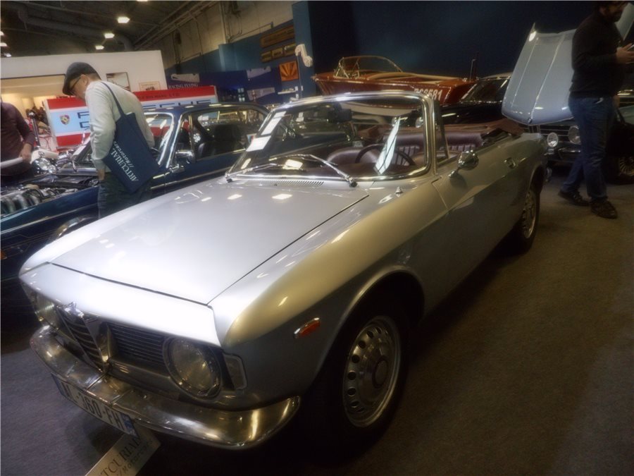1965 Alfa Romeo Giulia GTC convertible