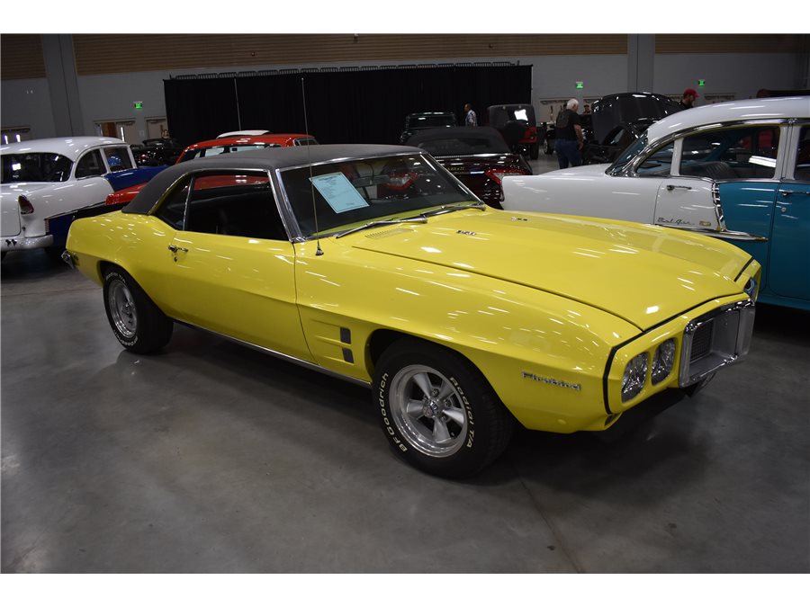 1969 Pontiac Firebird coupe