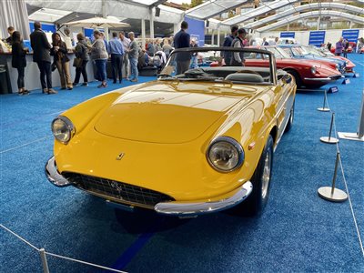 1967 Ferrari 330 GTS coupe