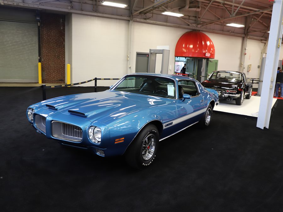 1972 Pontiac Firebird Formula 400 coupe