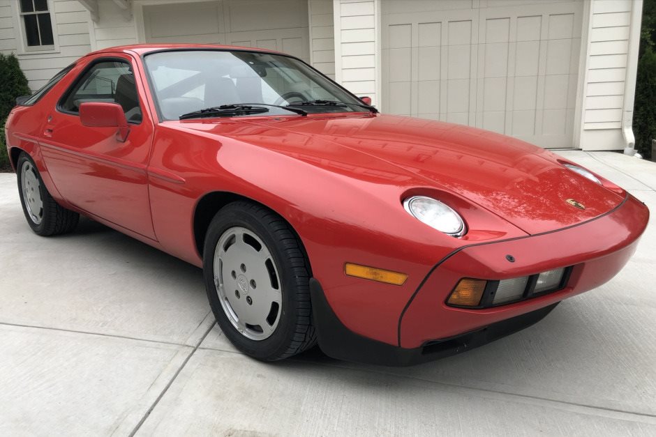 1986 Porsche 928 S coupe