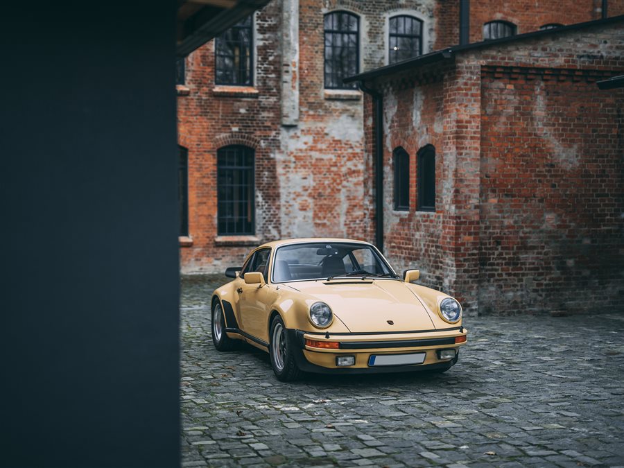 1977 Porsche 930 Turbo coupe