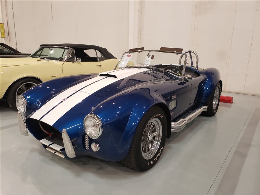 1965 Shelby Cobra Replica roadster