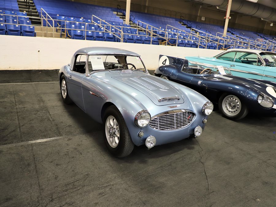 1961 Austin-Healey 3000 MKII BT7 convertible