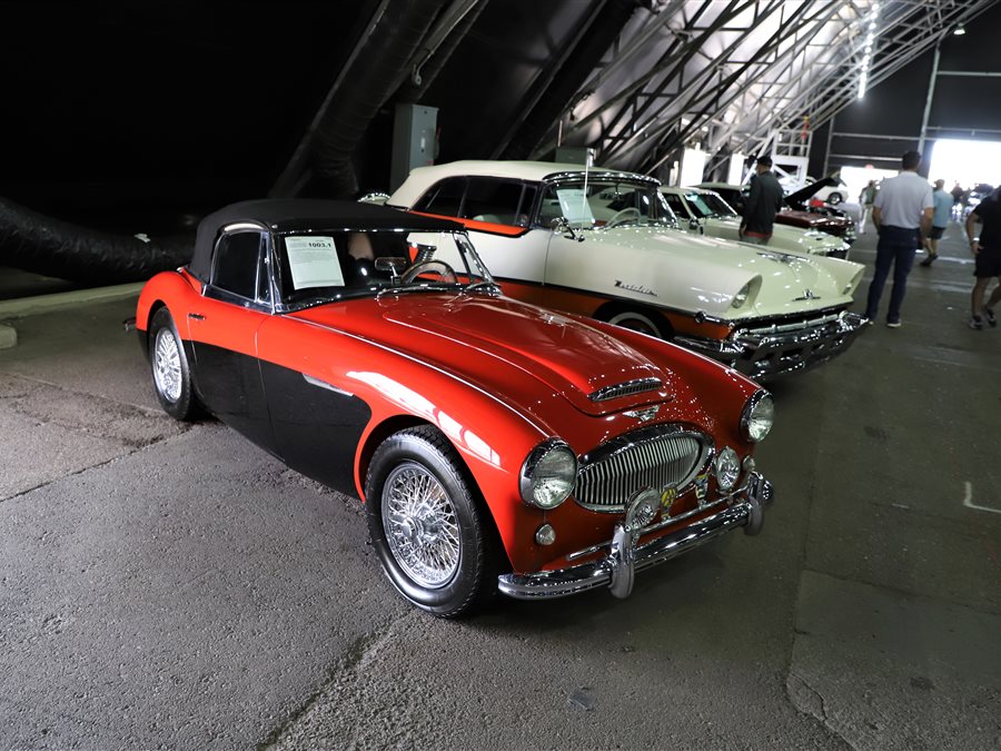 1963 Austin-Healey 3000 Mk II BJ7 convertible