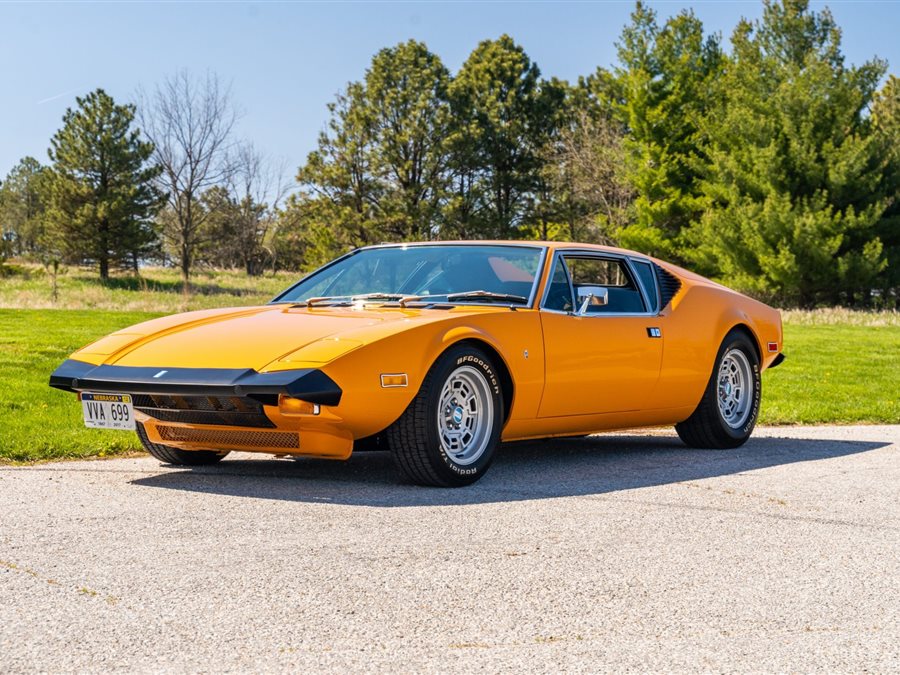 1973 DeTomaso Pantera L coupe
