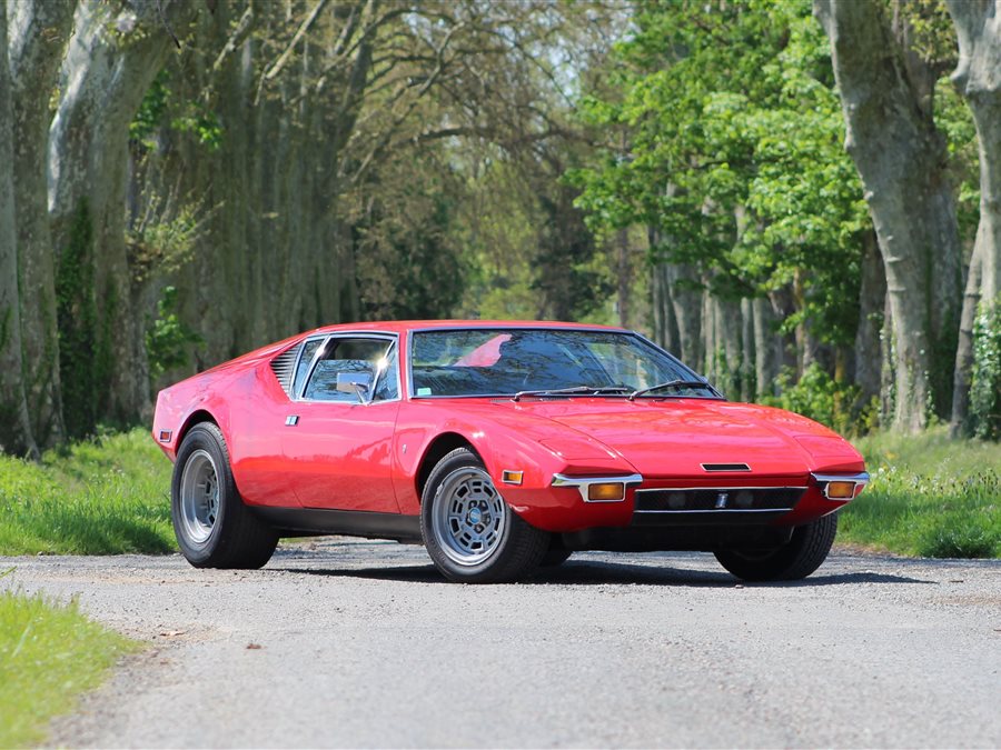 1972 DeTomaso Pantera coupe