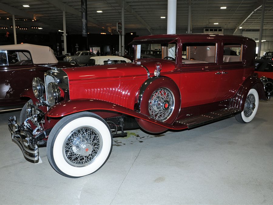 1930 Duesenberg Model J Berline sedan