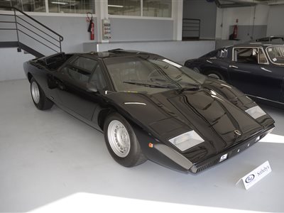 1975 Lamborghini Countach LP400 Periscopio coupe