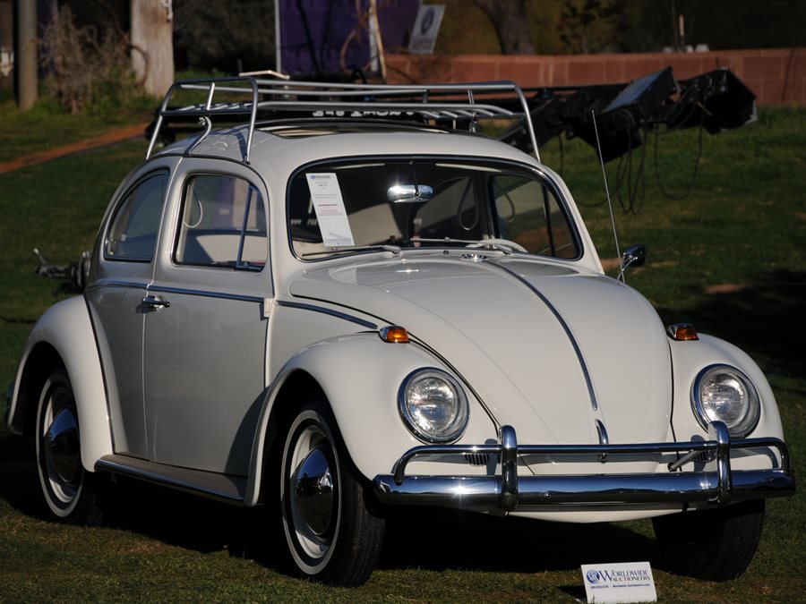 1964 Volkswagen Beetle 2-dr sedan