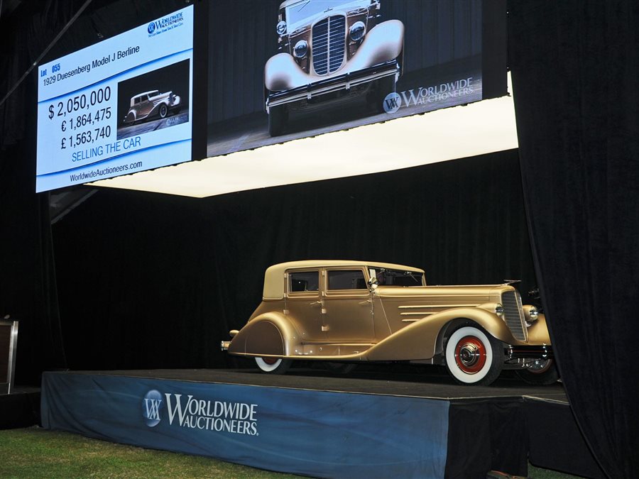 1929 Duesenberg Model J sedan