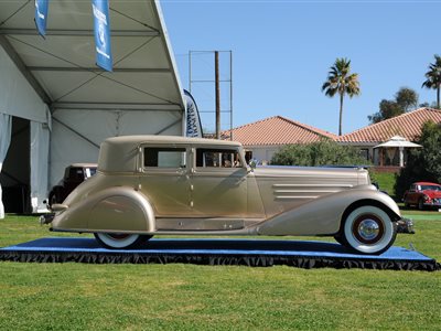 1929 Duesenberg Model J sedan