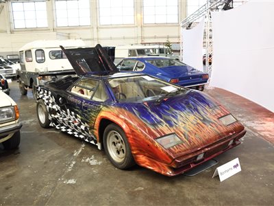 1988 Lamborghini Countach Replica coupe