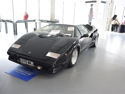 1989 Lamborghini Countach 25th Anniversary coupe