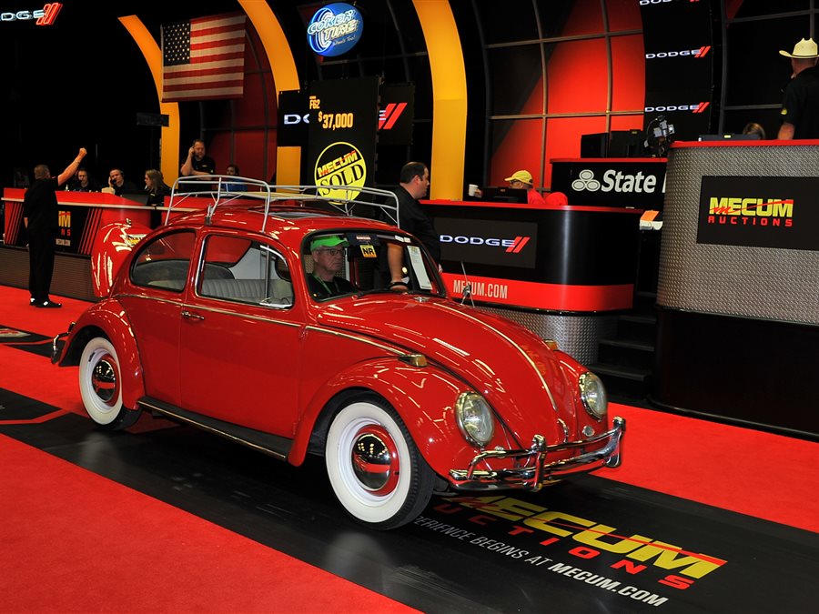 1966 Volkswagen Beetle 2-dr sedan