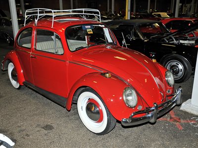 1966 Volkswagen Beetle 2-dr sedan