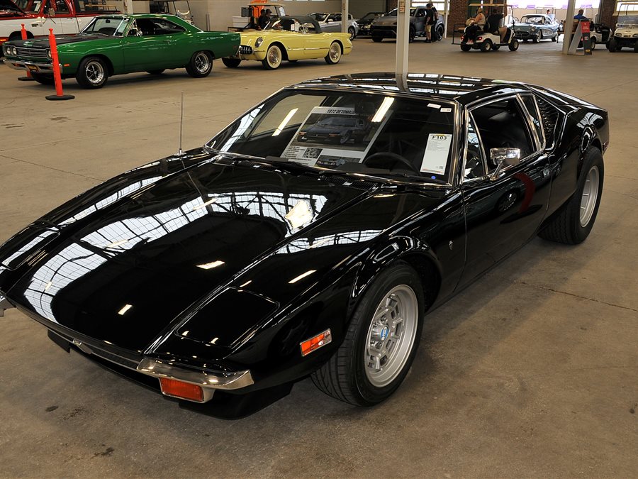 1972 DeTomaso Pantera coupe