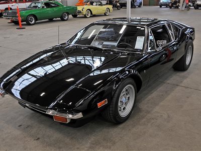1972 DeTomaso Pantera coupe
