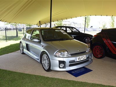 2003 Renault Clio V6 (230) Phase 1 3dr hatch