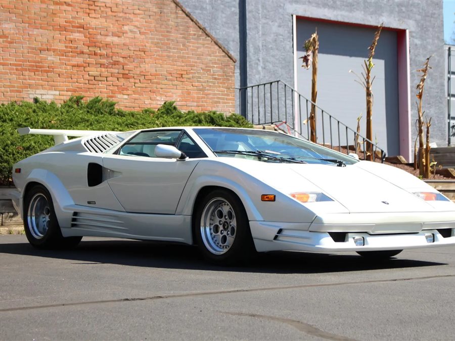 1989 Lamborghini Countach 25th Anniversary coupe