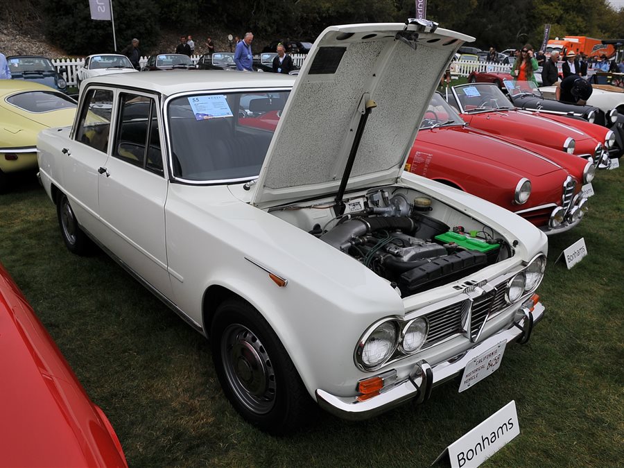 1967 Alfa Romeo Giulia Super 4-dr sedan