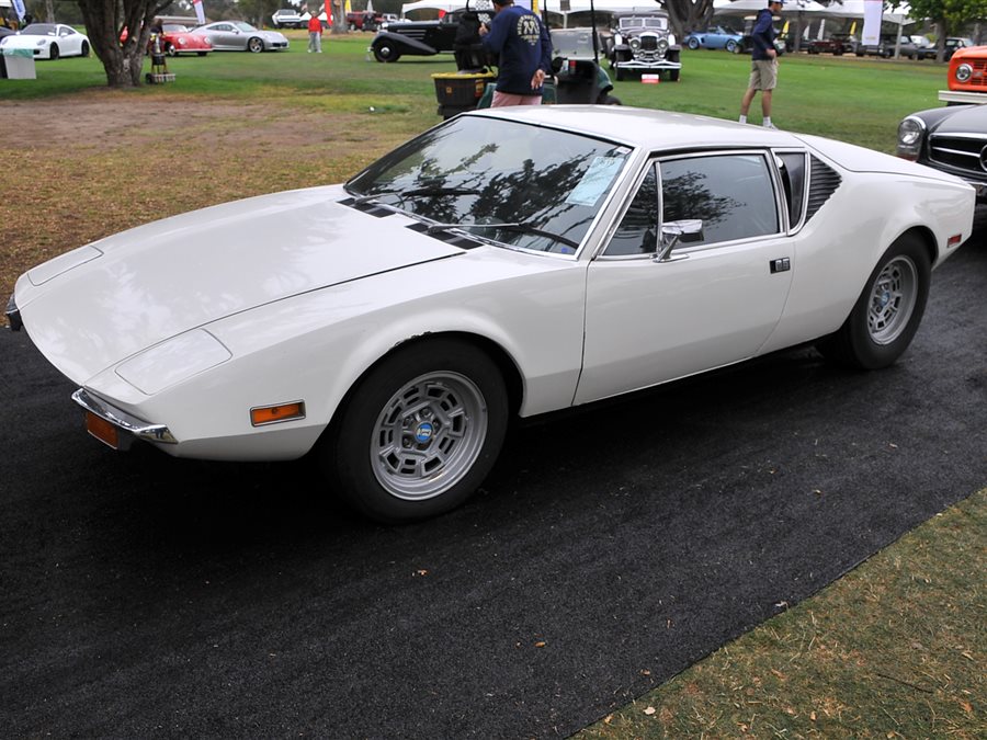 1973 DeTomaso Pantera coupe