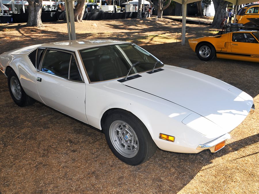 1973 DeTomaso Pantera coupe