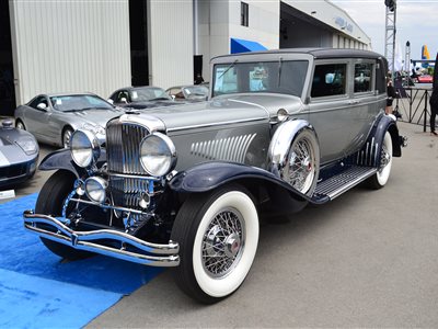 1930 Duesenberg Model J sedan