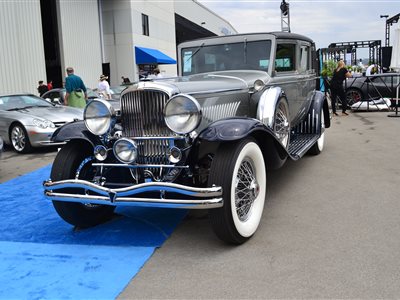 1930 Duesenberg Model J sedan
