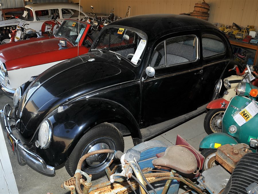 1959 Volkswagen Beetle 2-dr sedan