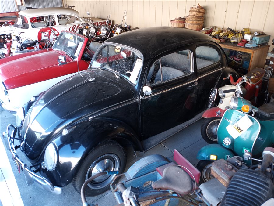 1959 Volkswagen Beetle 2-dr sedan