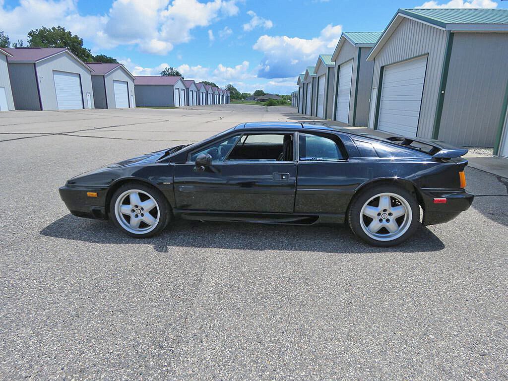 1990 Lotus Esprit  ES coupe