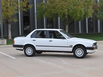 1988 BMW 318i 4-dr sedan