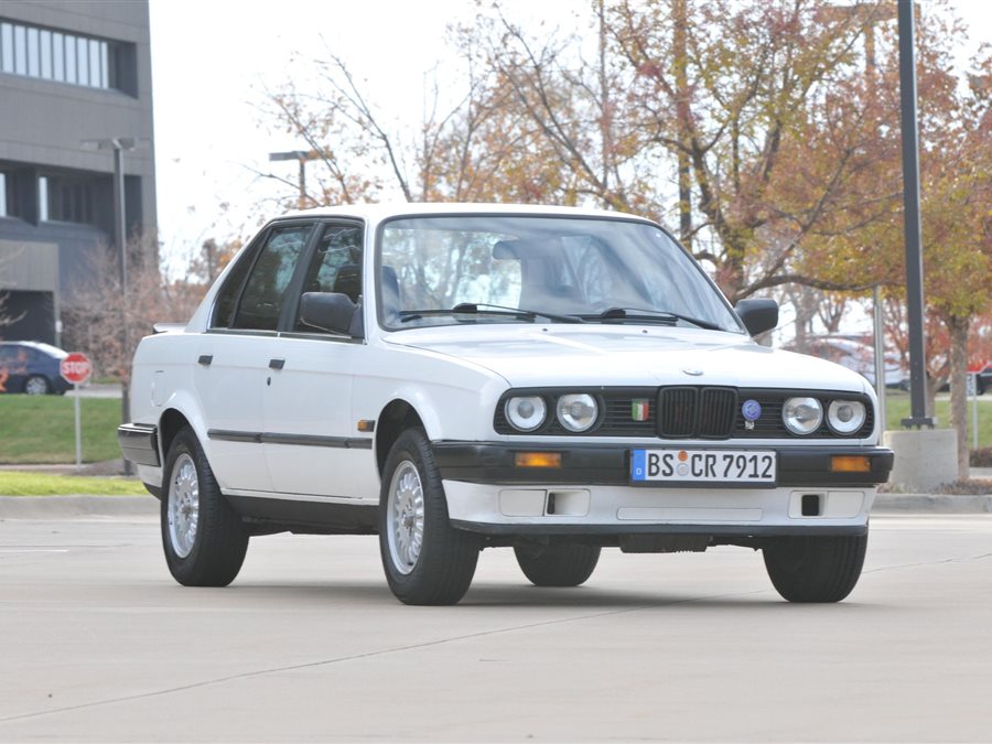 1988 BMW 318i 4-dr sedan