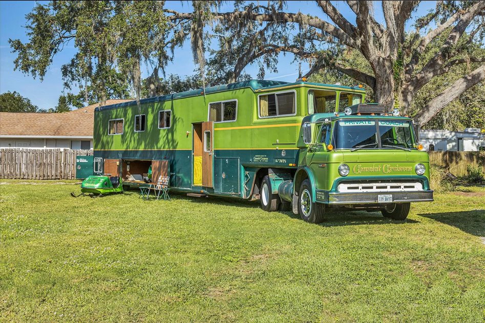 1974 Ford C-750 Camelot Cruiser motorhome conversion semi-truck motorhome