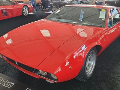 1970 DeTomaso Mangusta coupe