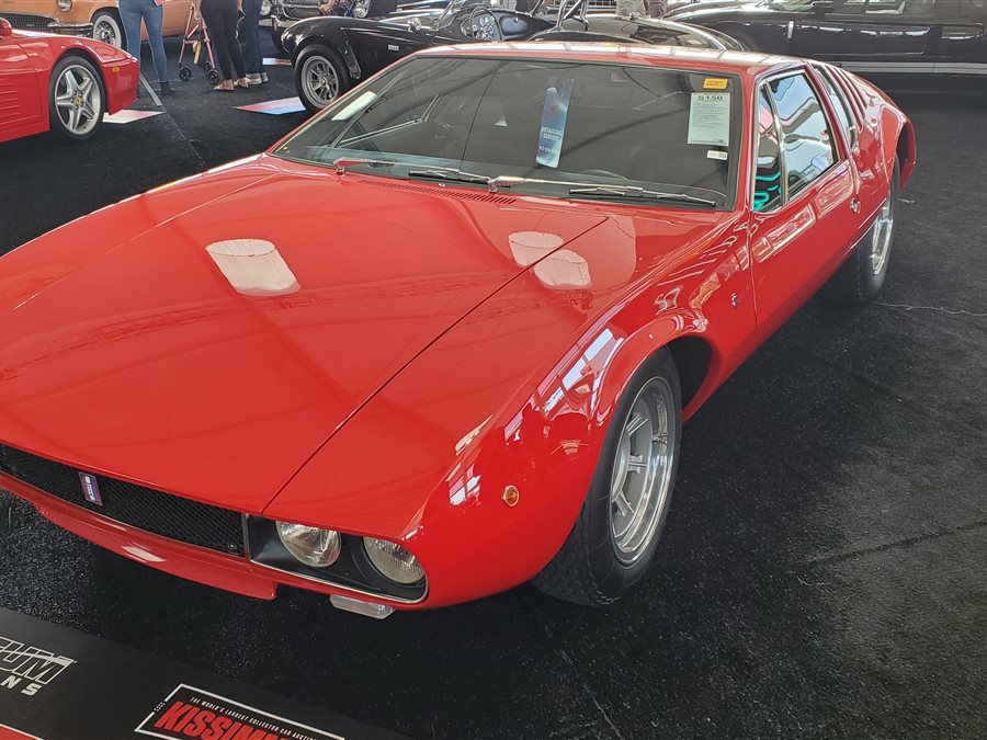 1970 DeTomaso Mangusta coupe