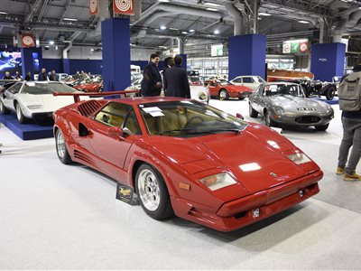 1989 Lamborghini Countach 25th Anniversary coupe