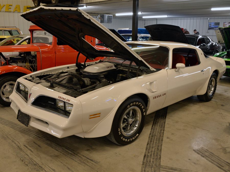 1977 Pontiac Firebird Trans Am coupe